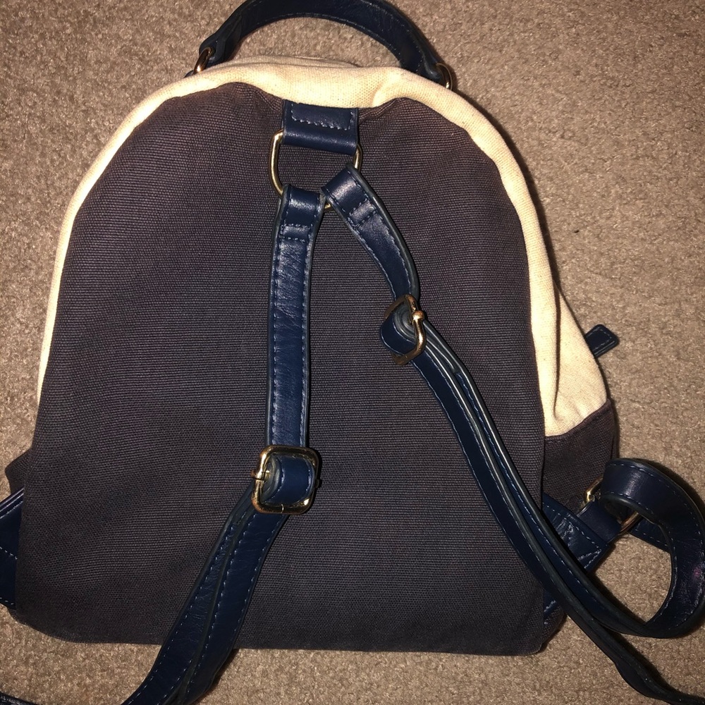 Mini backpack - Picture 3 of 4